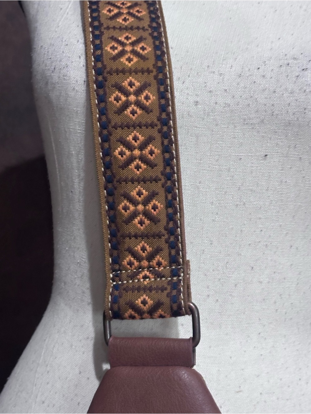 Nocona leather Ivy sling cross body - Picture 3 of 6